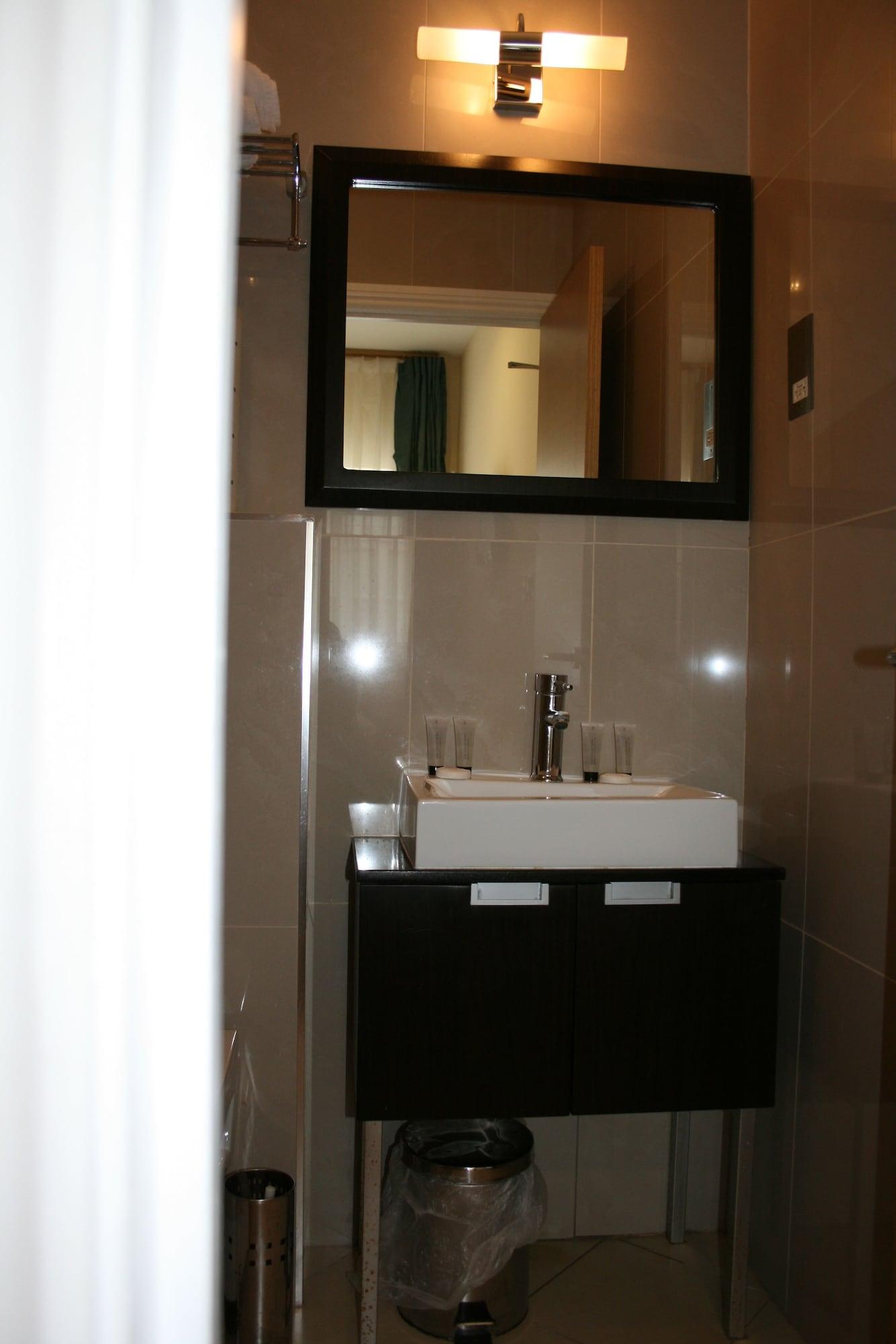 Hotel Cromwell International